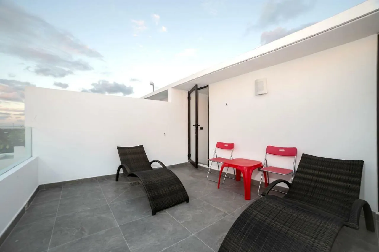 Quinto Sol Luxury Apartments By Mikitito Rentals 툴룸