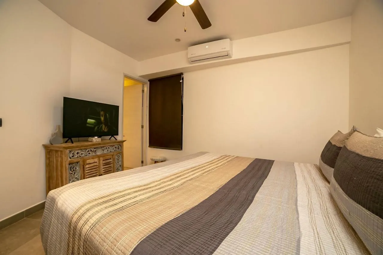 Quinto Sol Luxury Apartments By Mikitito Rentals 툴룸