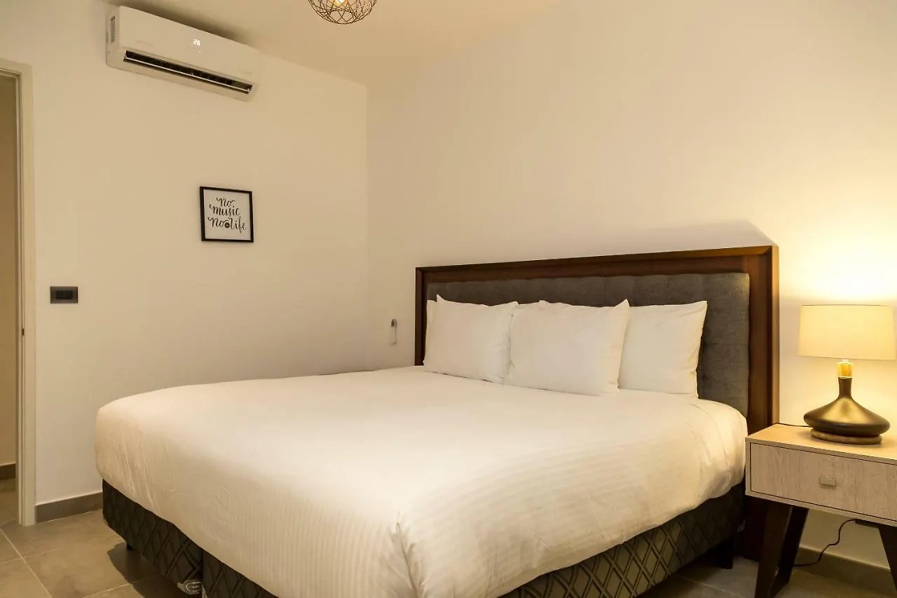 Quinto Sol Luxury Apartments By Mikitito Rentals 툴룸