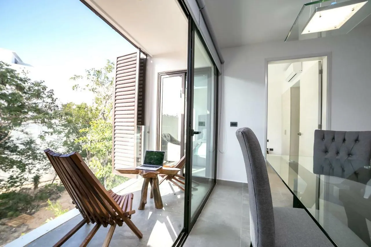 Quinto Sol Luxury Apartments By Mikitito Rentals 툴룸 0*,  멕시코