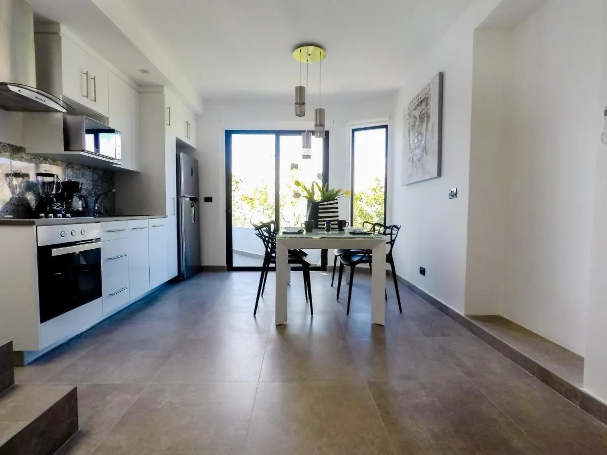Quinto Sol Luxury Apartments By Mikitito Rentals 툴룸 0*,