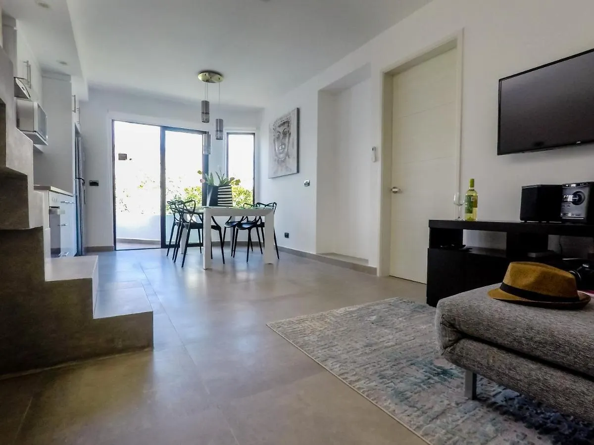 Quinto Sol Luxury Apartments By Mikitito Rentals 툴룸